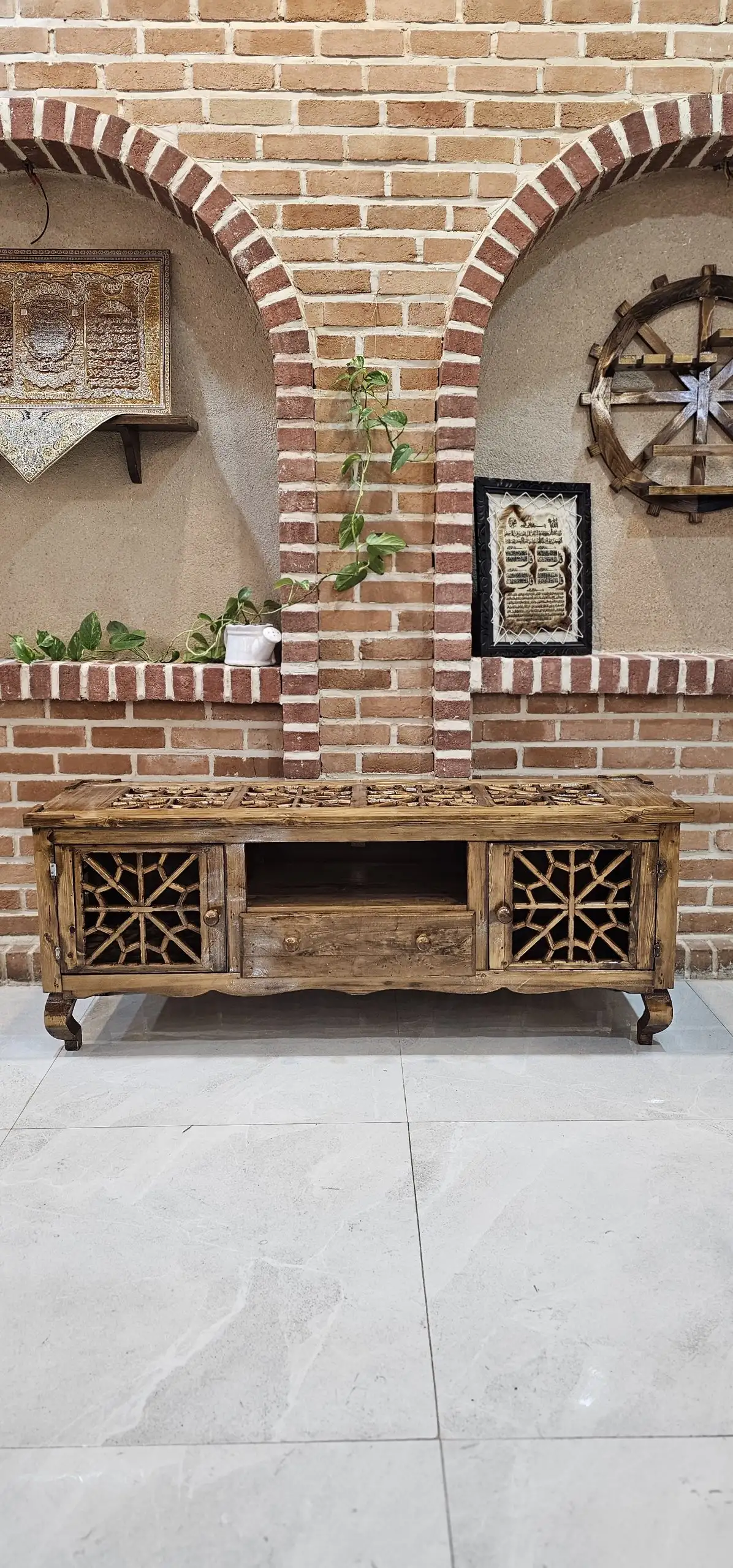 میز تلویزیون عسلی