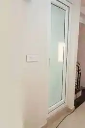 درب upvc سرویسی