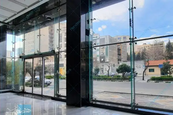 ساختمان تجاری میدان کاج