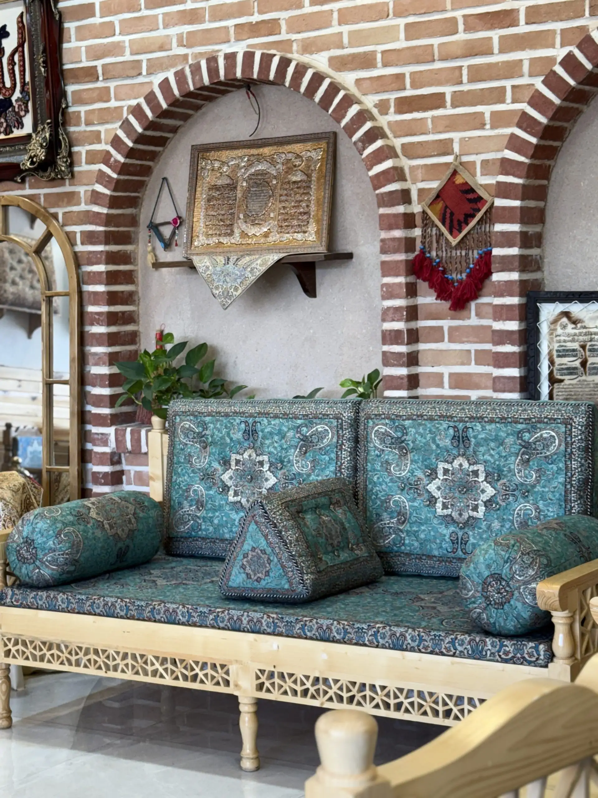 ست پشتی سنتی سبز طرح الماس