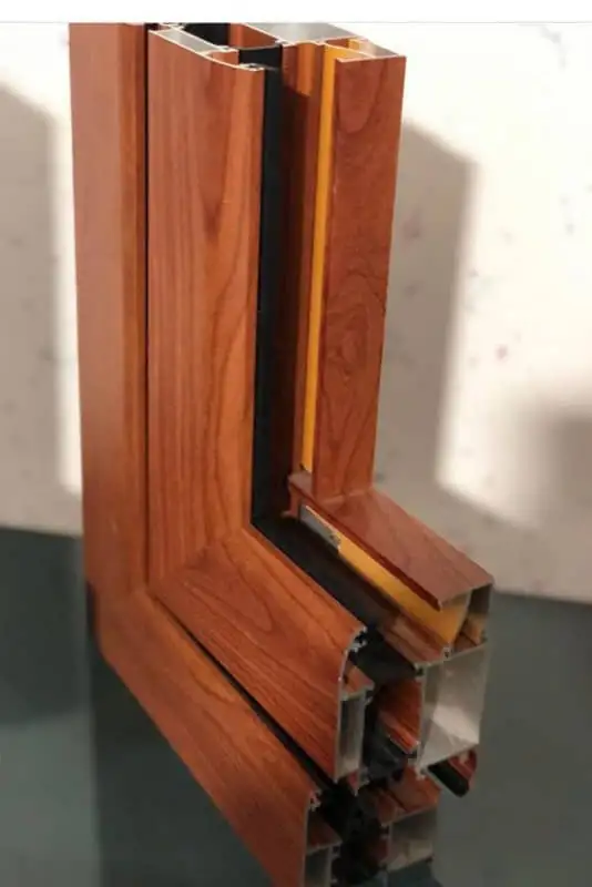 پروفیل رنگی درب و پنجره upvc