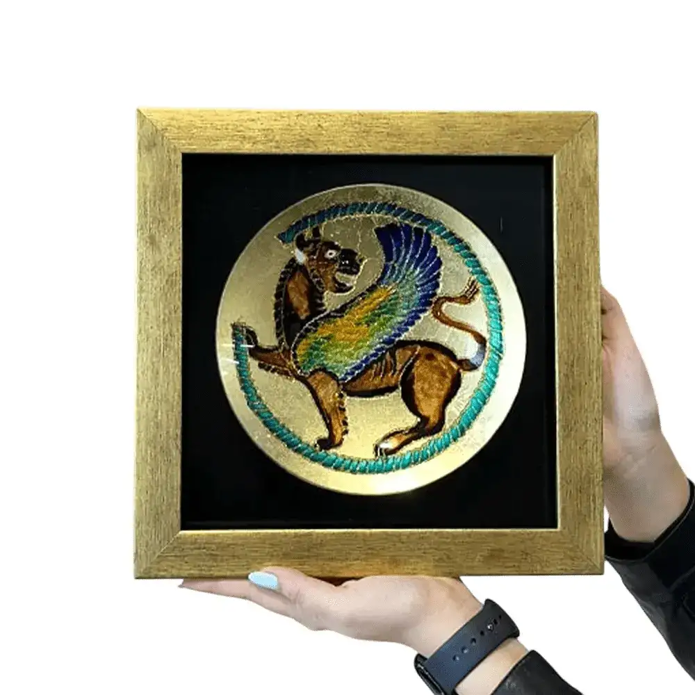 تابلو دکوراتیو ورق طلا طرح شیر بالدار 28×28 سانتی کد 187 __  دکوراسیونی لوکس و مدرن با عاطمیر گالری