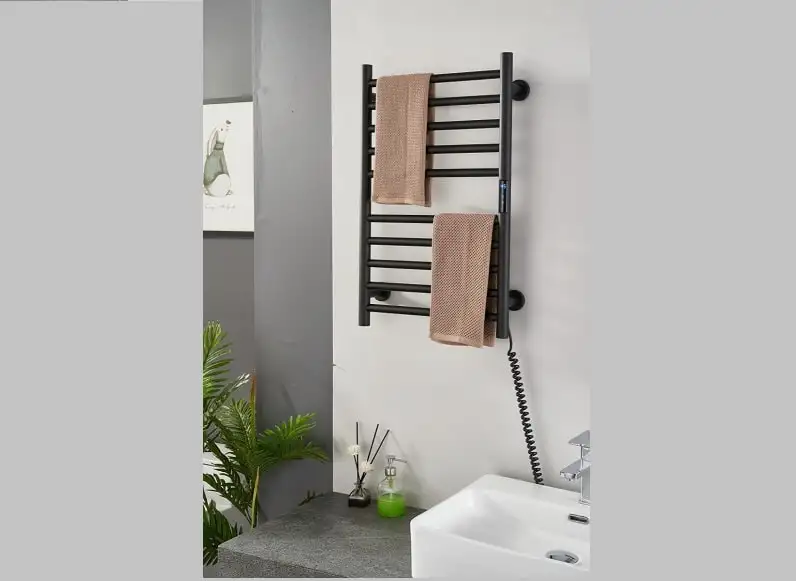 حوله خشک کن برقی آریاتیس AHB5008