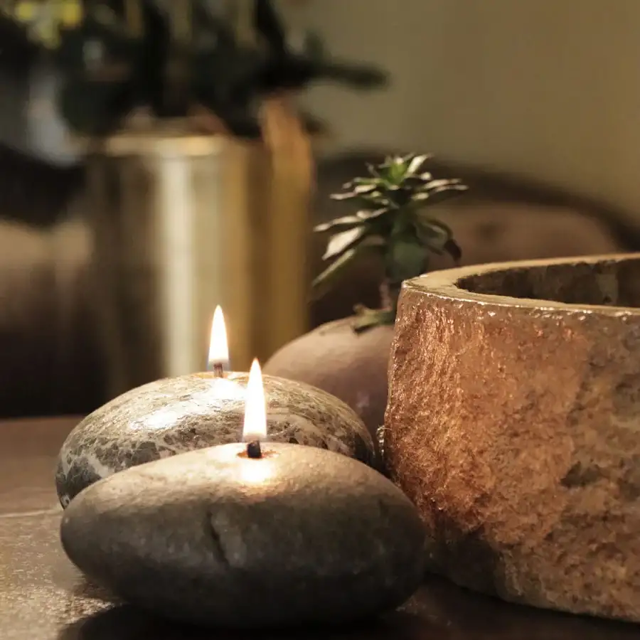 شمع سنگی ابدی