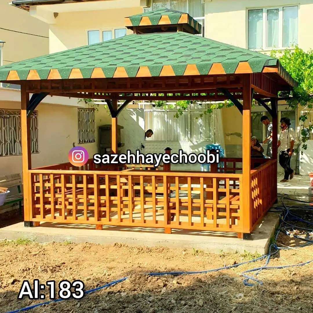 آلاچیق تمام چوب کد ۱۸۳ ابعاد ۴ متر در ۴ متر