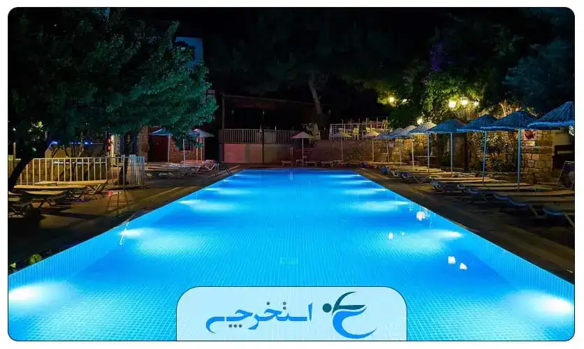 نورپردازی استخر