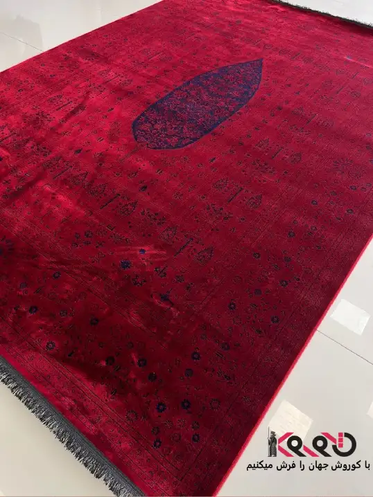 فرش طرح درخت سرو 1200شانه رنگ لاکی